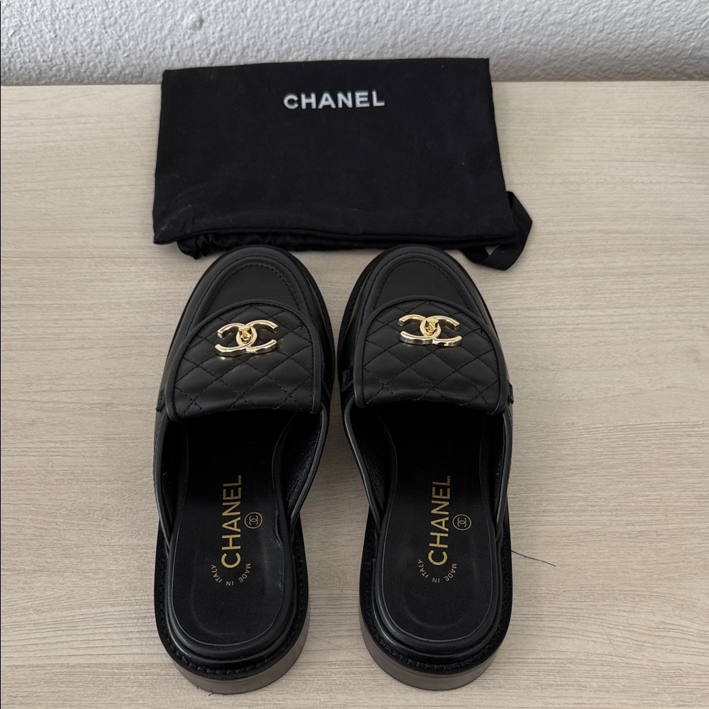 Chanel Black Quilted CC Loafers with Gold Accents - Worn Once